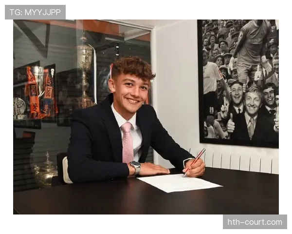 卢顿青训掀起新风潮，年轻才俊崭露头角备受瞩目