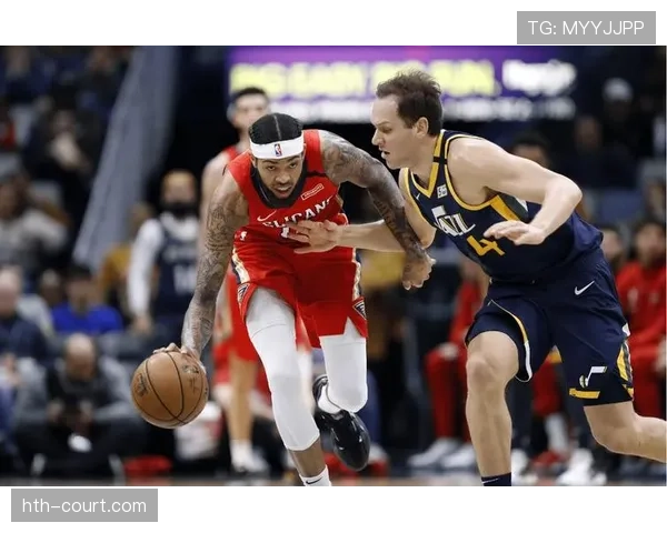 卡利亚里边路进攻强势复苏,状态回暖助推球队开启胜利新篇章 卡利亚里边路进攻强势复苏,状态回暖助推球队开启胜利新篇章