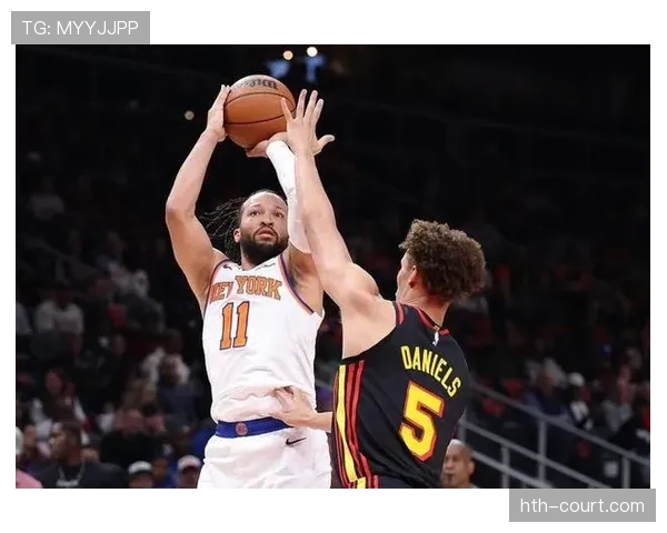 布伦森挡拆拉开空间，较上季面对轮换更高效