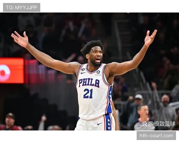 恩比德低位单打压制约基奇，效率更高