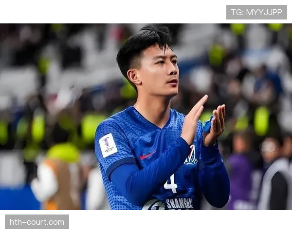 蒋圣龙训练完直接打车去奢侈品店，这自律和消费反差谁懂啊